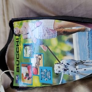 Bucchi hold all bag with leash